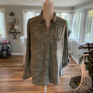 Maurices camo button down shirt